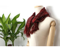 冬日風尚，頸間藝術——全面解析產(chǎn)品庫中的圍巾世界